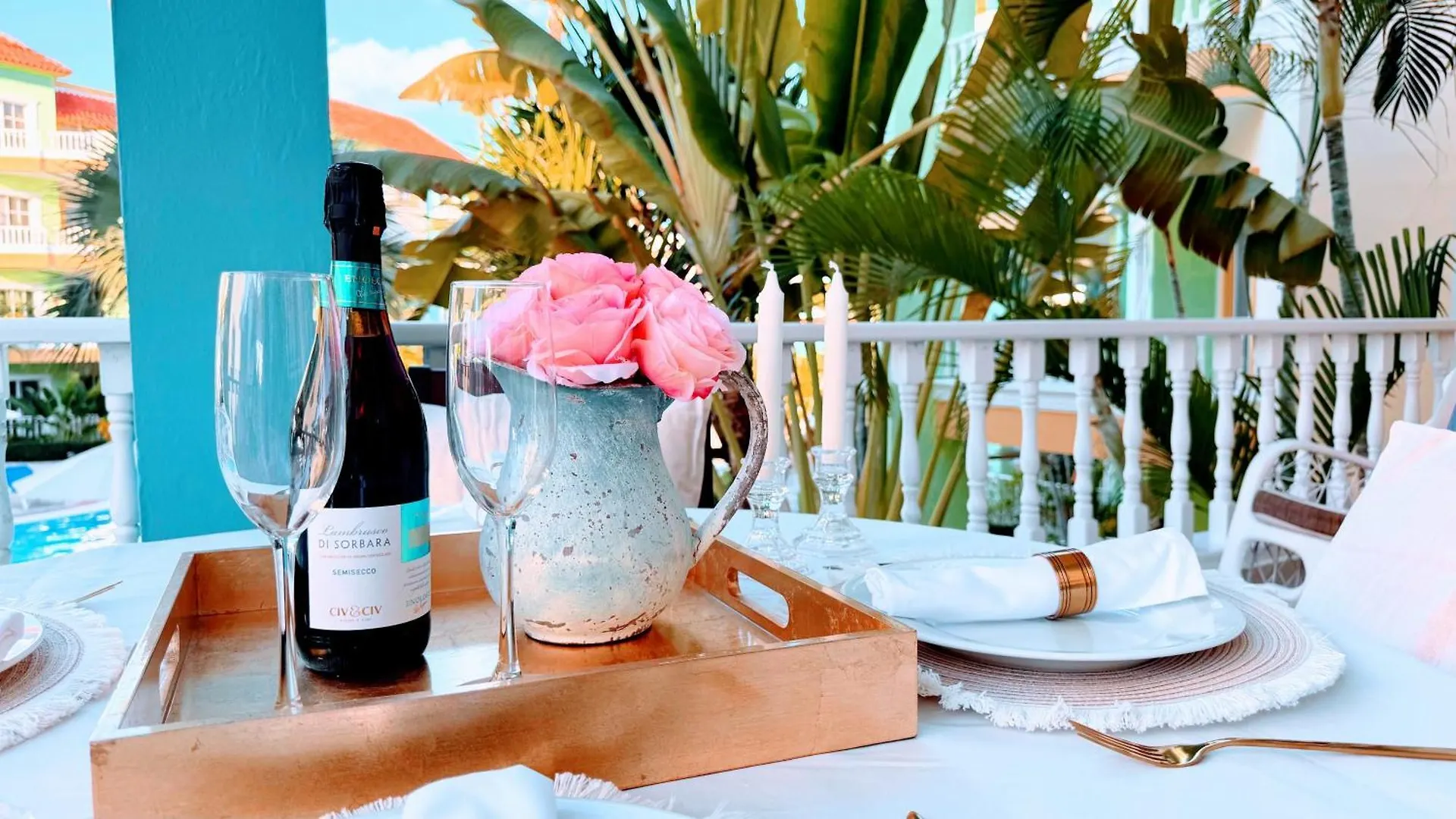 Walk To Beach, Shops, Dining, Pool View, Fast Wifi Punta Cana